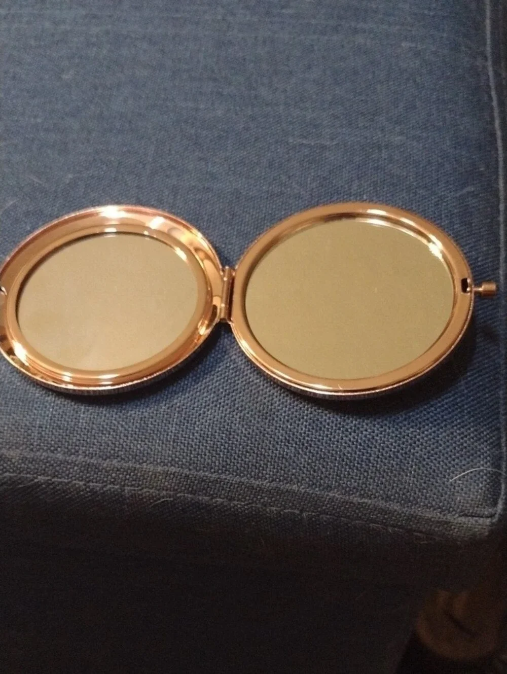 N/A round travel